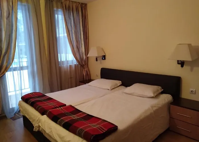 Апартаменты The Castle *